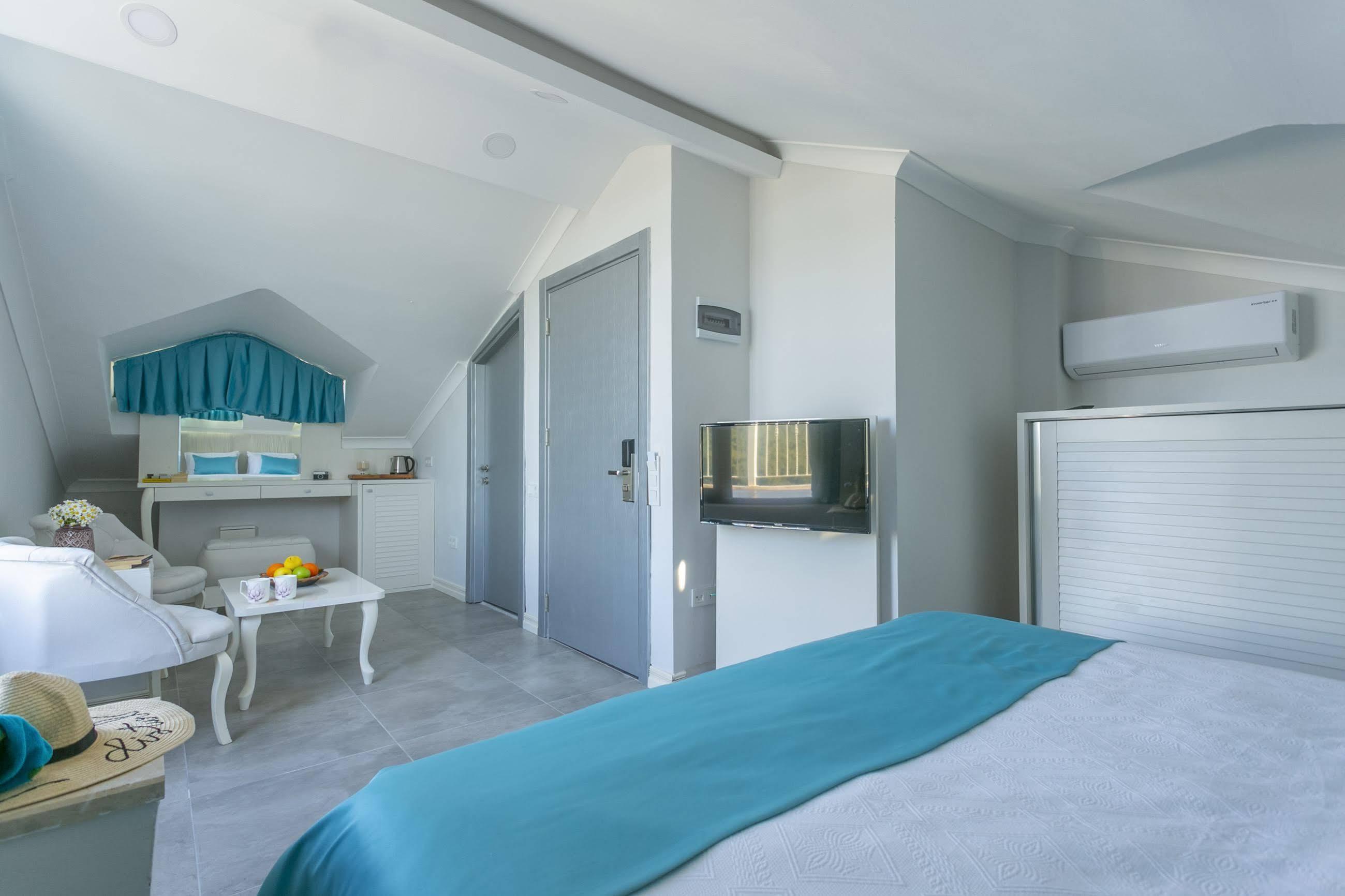 Monastery Suites Hotel-Fethiye Ölüdeniz Dış mekan fotoğraf