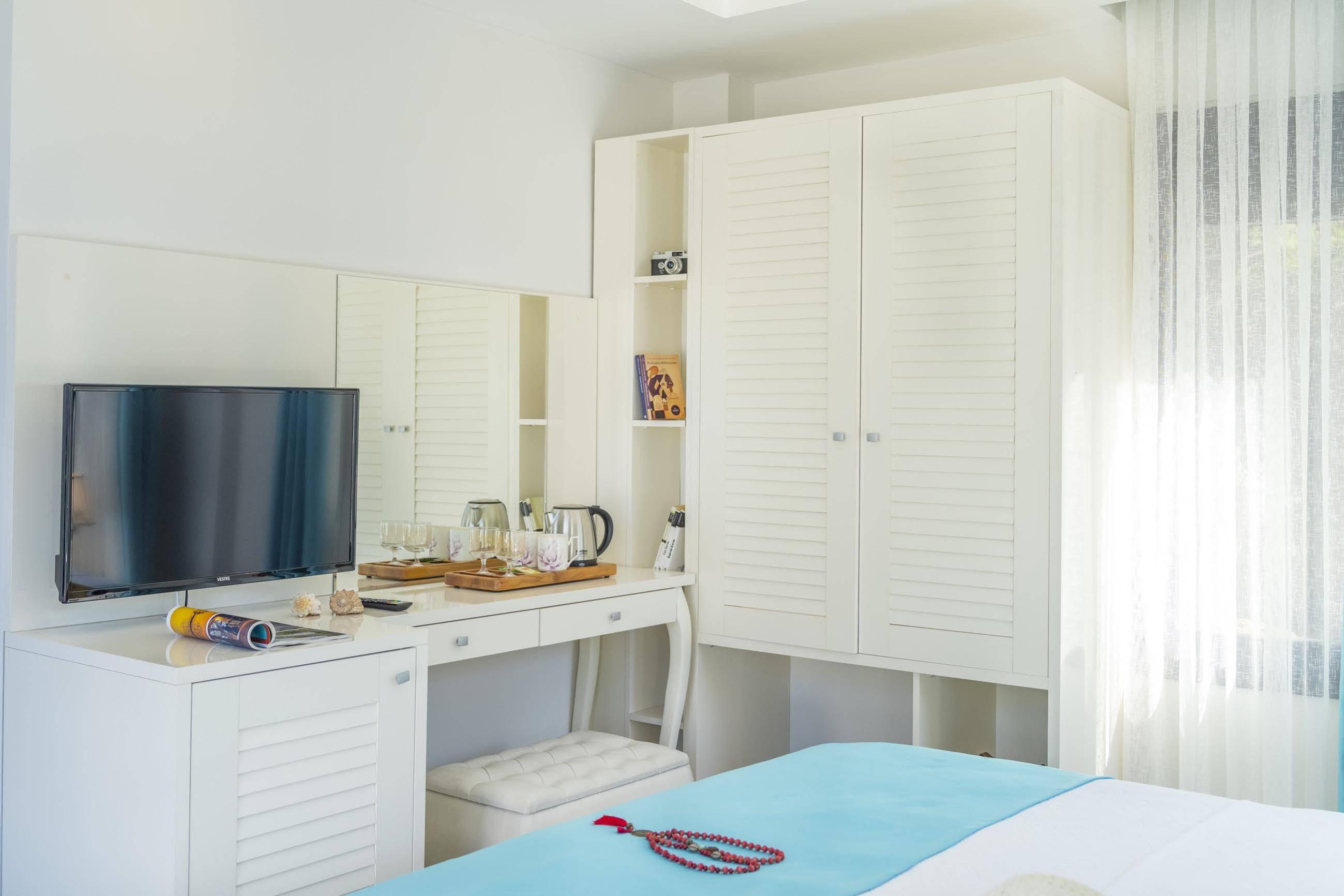 Monastery Suites Hotel-Fethiye Ölüdeniz Dış mekan fotoğraf