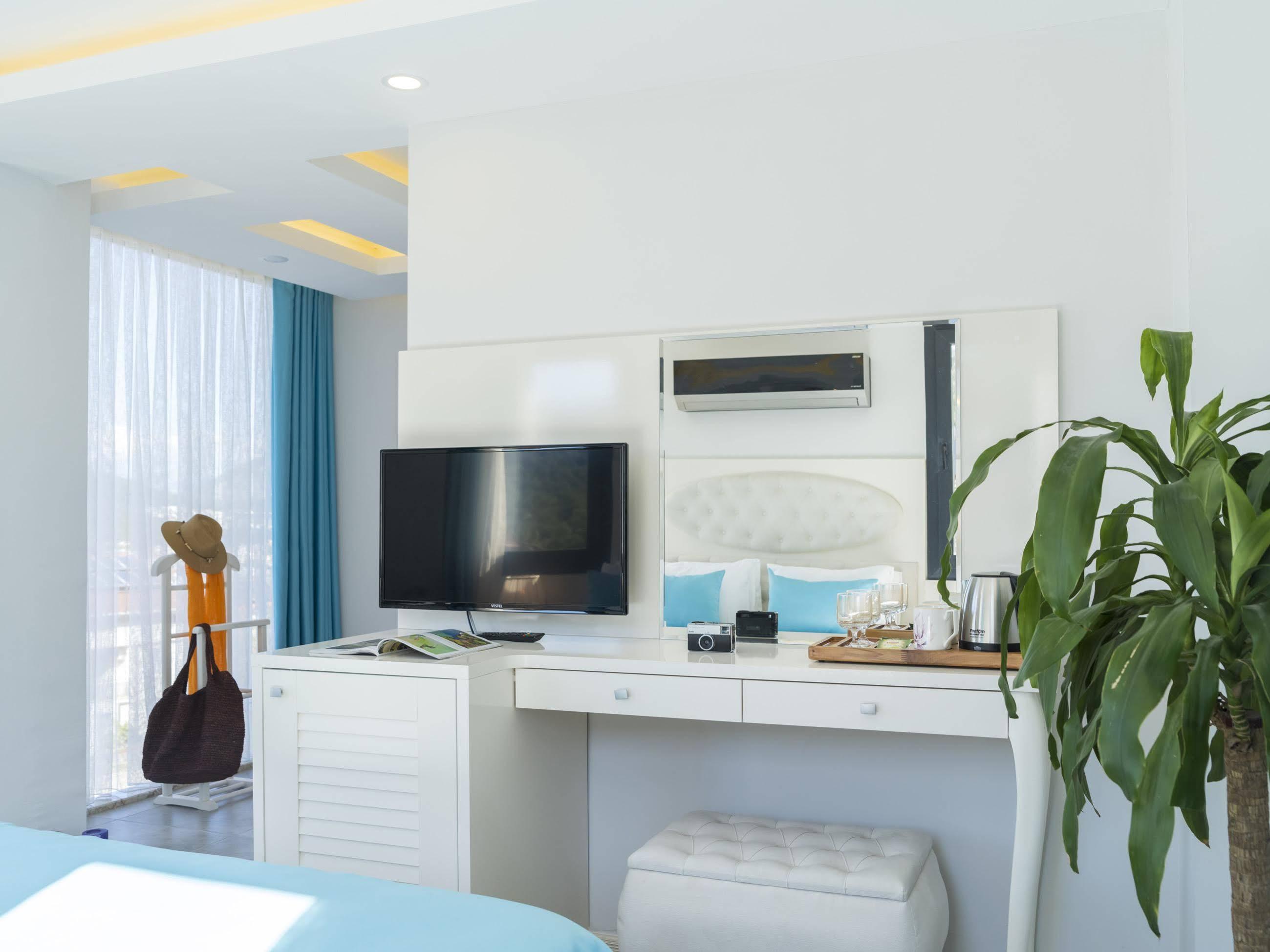 Monastery Suites Hotel-Fethiye Ölüdeniz Dış mekan fotoğraf