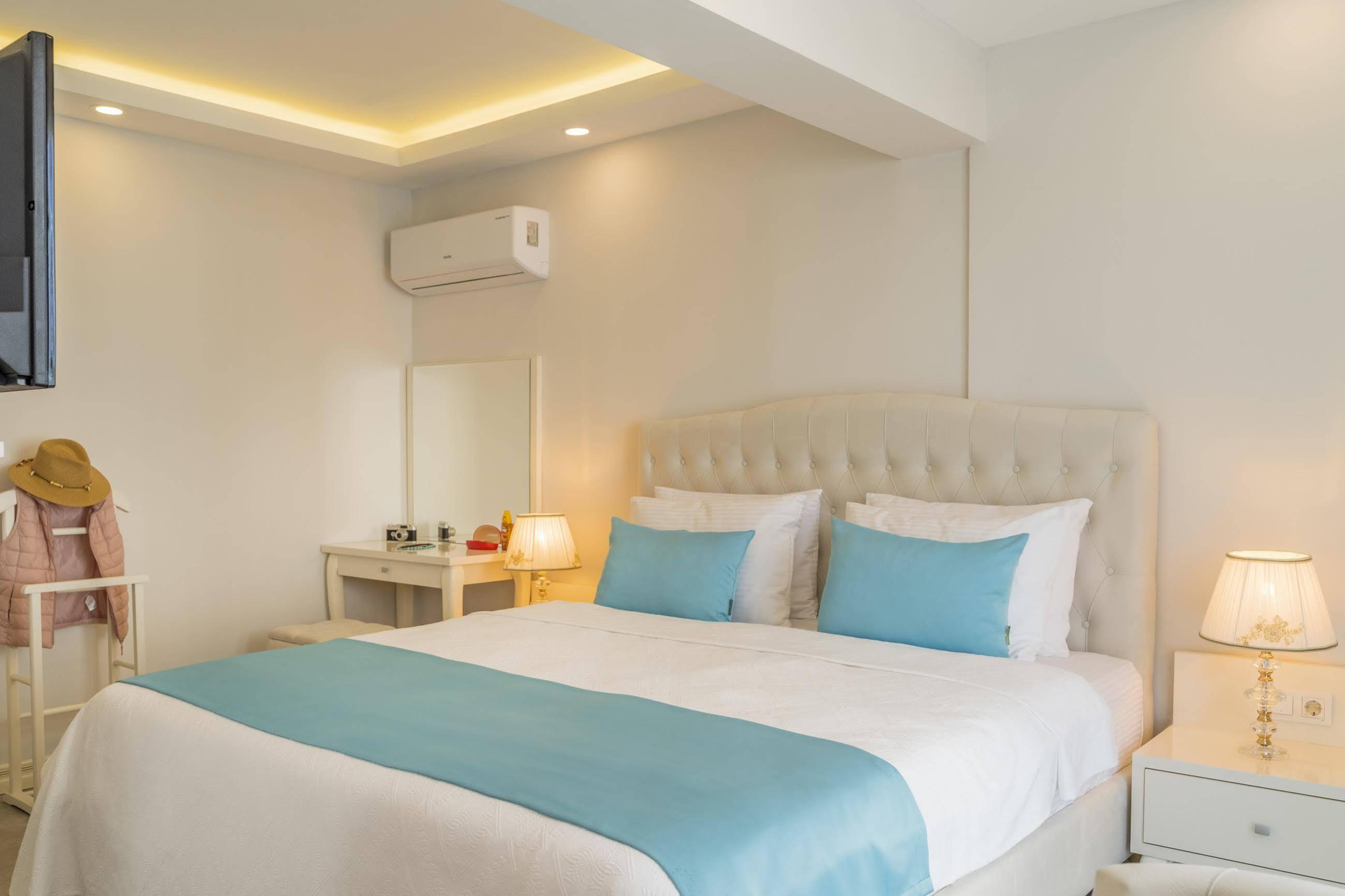 Monastery Suites Hotel-Fethiye Ölüdeniz Dış mekan fotoğraf